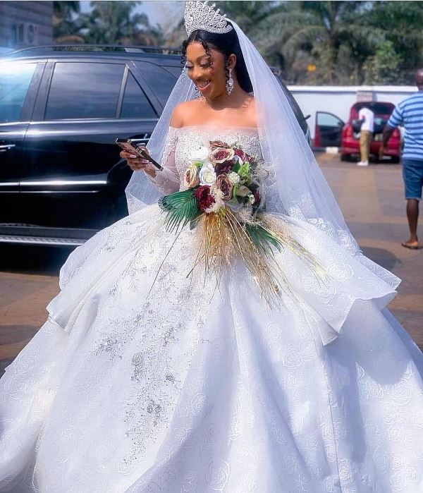 Actress Amarachi Igidimbah Ties the Knot with the Love of her Life – Empire