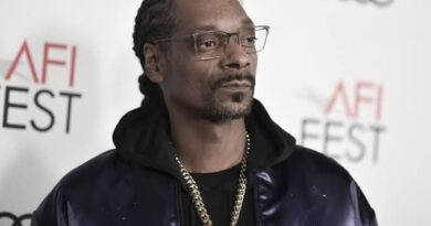 Snoop Dogg sued