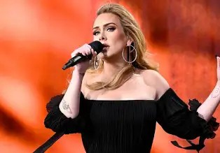 Adele announces indefinite break from music