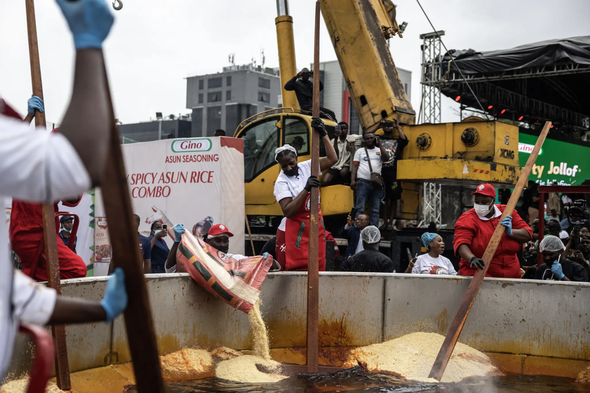 Guinness World Record Confirmed Hilda Baci’s Largest Serving of Nigerian Jollof Rice