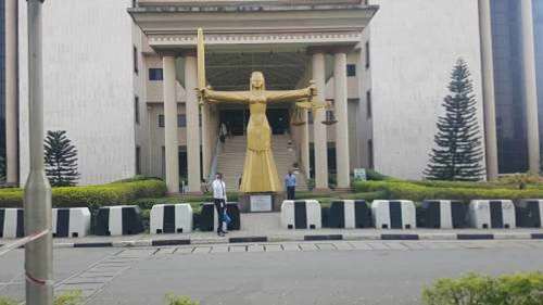 court-sacks-ebonyi-lga-chairmen,-councillors