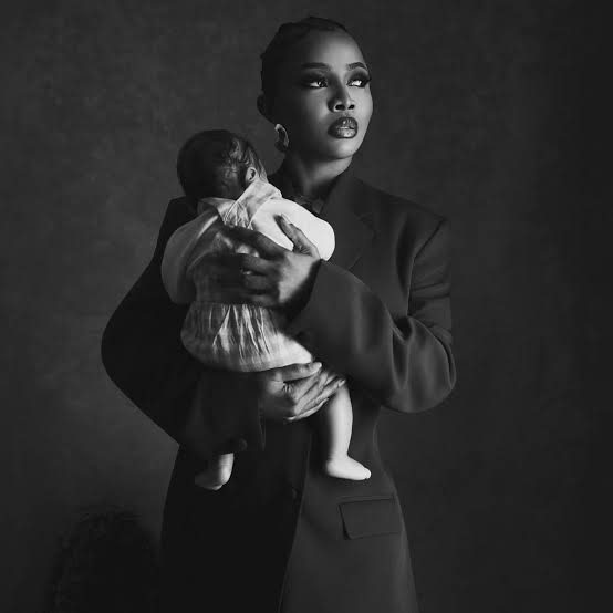 toke-makinwa-dedicates-her-daughter,-yaya,-in-church-(video)