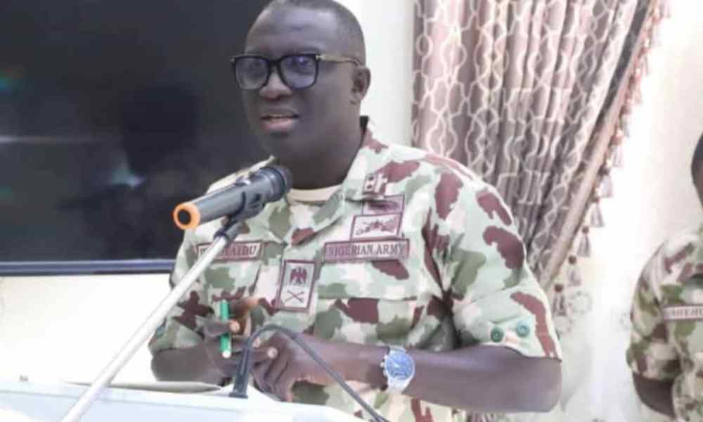 coas-shaibu-urges-soldiers-to-maintain-pressure-on-insurgents-during-first-operational-visit