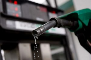 fuel-price-reduction:-dangote-refinery,-petrol-marketers-clash-over-reason-for-drop