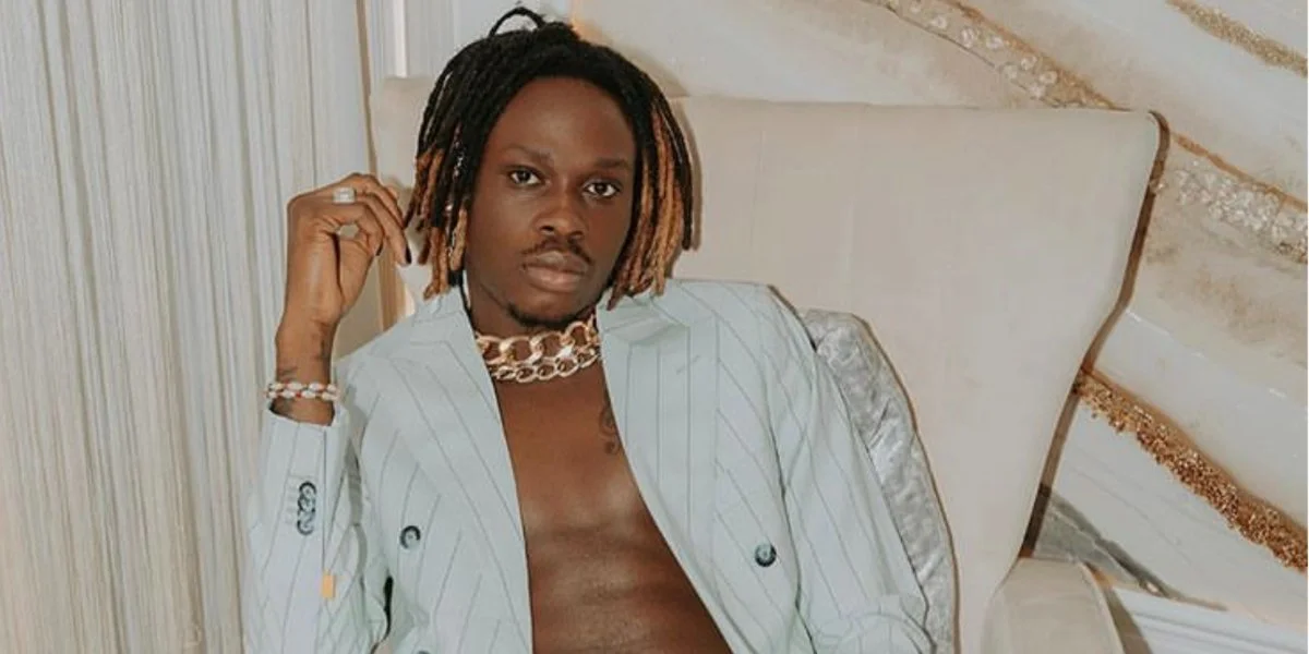 Singer, Fireboy Describes His Love Life as “Chaotic”