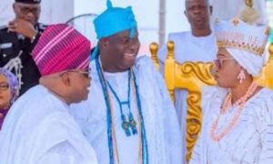 dele-momodu-berates-first-lady-remi-tinubu-for-’insulting’-osun-gov-adeleke