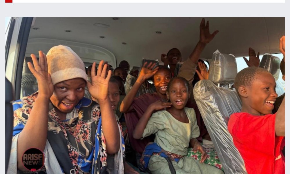can,-presidency-confirm-release-of-130-kidnapped-niger-school-pupils,-teachers
