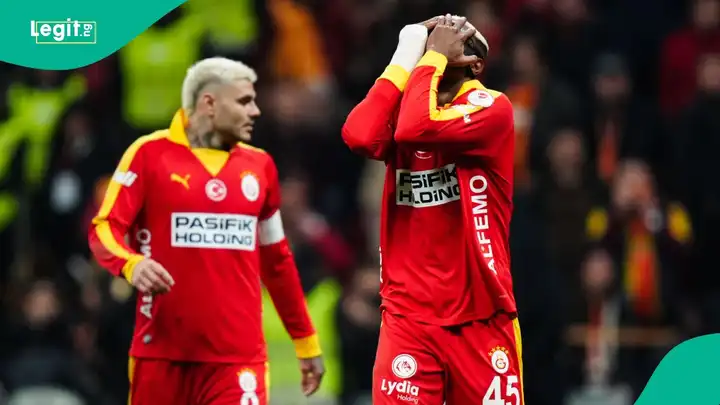 The Moment Victor Osimhen Charged at the Ref During Heated Turkish League Clash