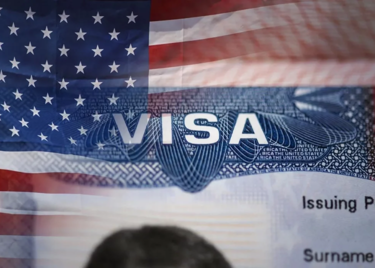 Heading to America? New US Visa Rules Demand Your Social Media Handles from October 1